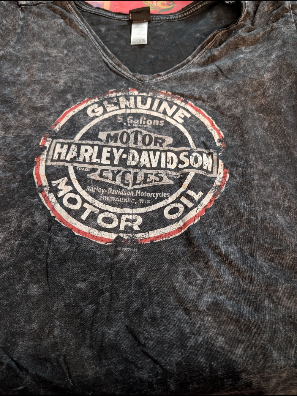 Harley-Davidson Black Graphic Tee with Vintage Motor Oil Logo